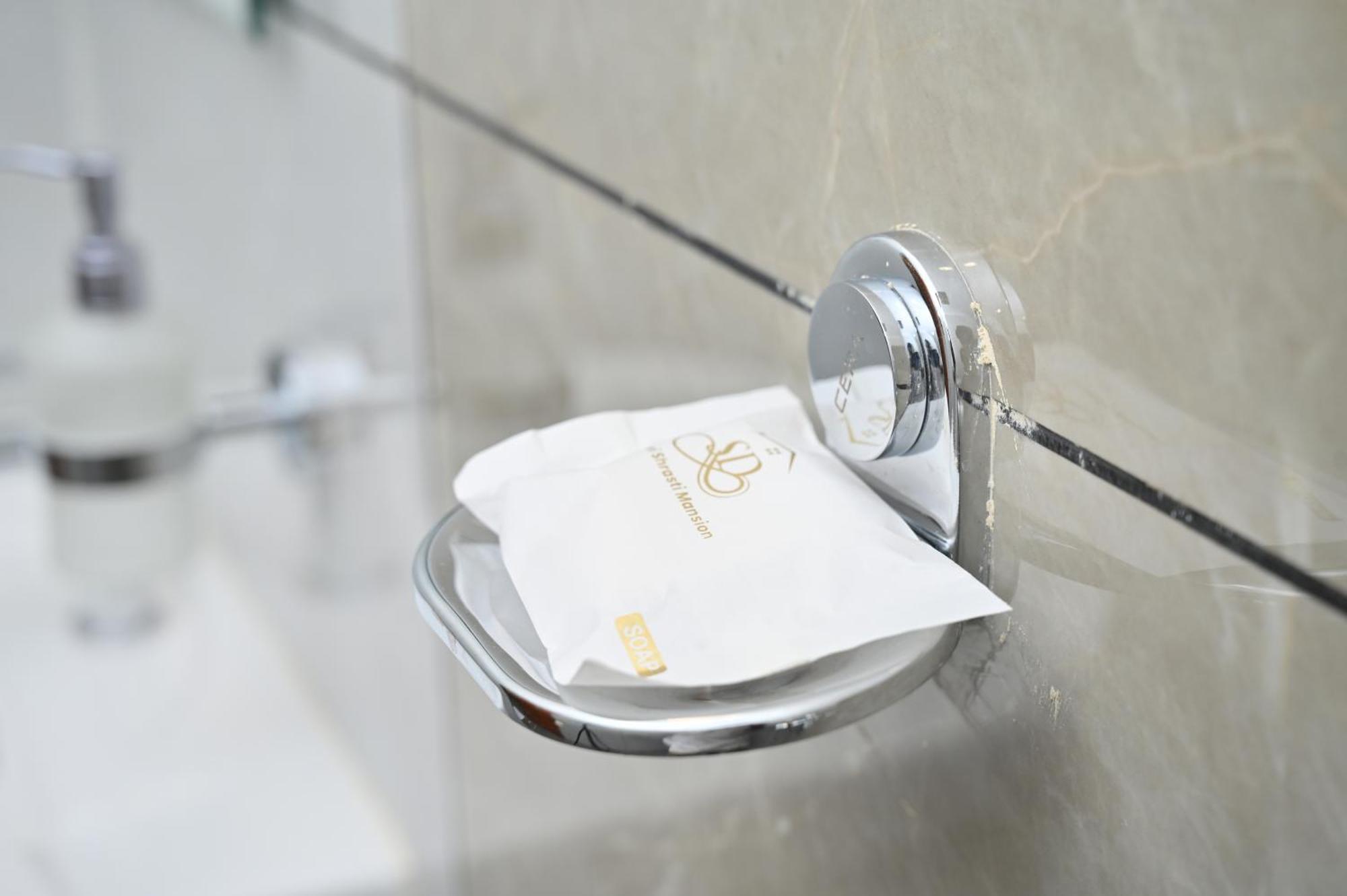 Hotel Shri Devi Comforts Inn Bhatkal Exteriör bild